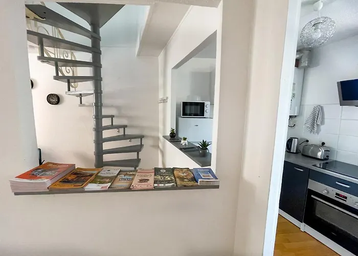 Duplex Calme & Fonctionnel - Centre - Ideal Deplacements Pro Apartment *